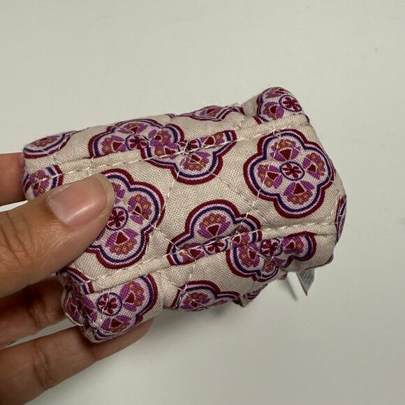 Vera Bradley Cotton Essential Duffel Bag Charm NEW Lavender Geo - Picture 4 of 7